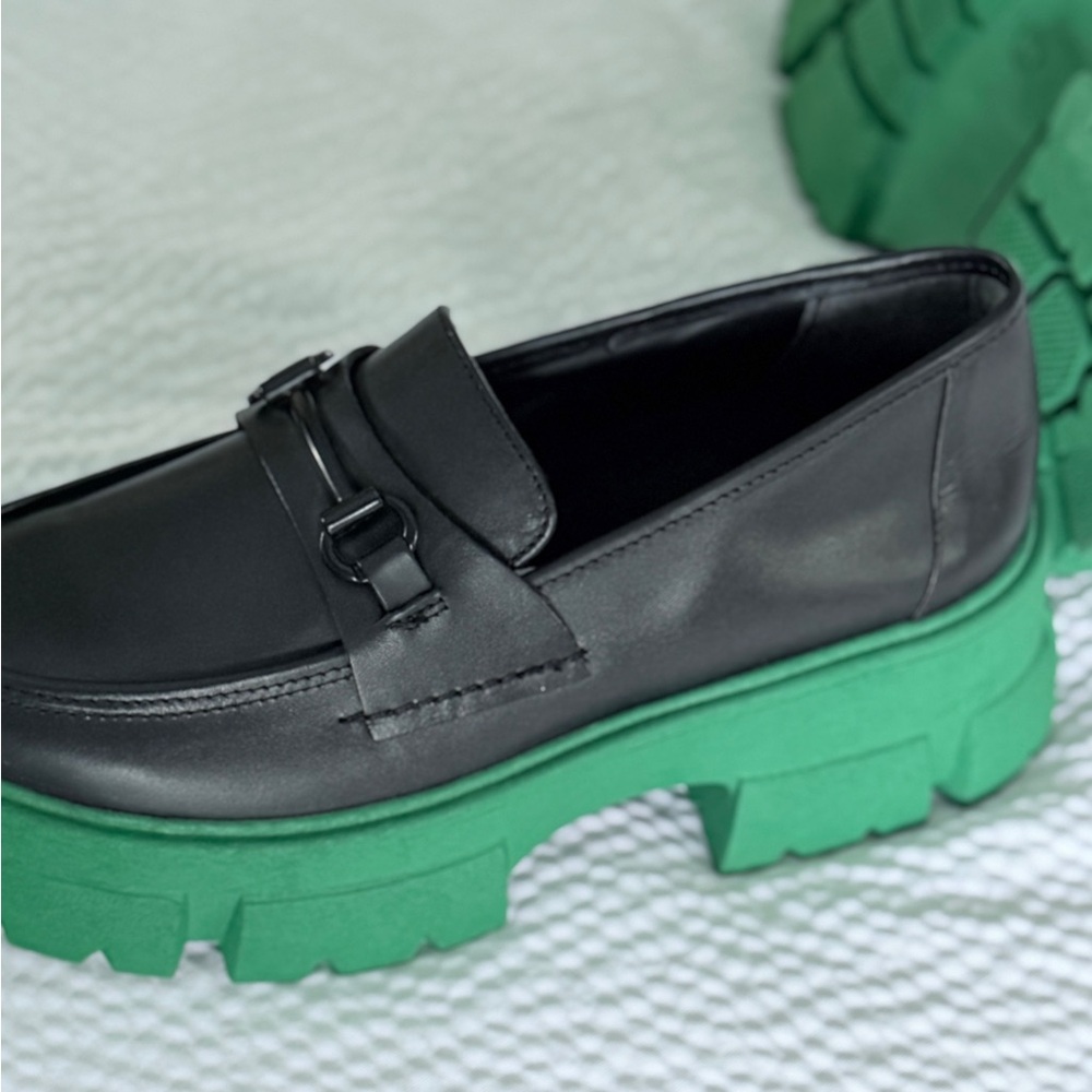 Black vegan Loafers with Green Soles